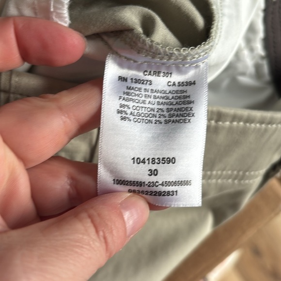 NWT Lee Men's Extreme Motion Flat Front Short, 30, stone - Picture 9 of 9